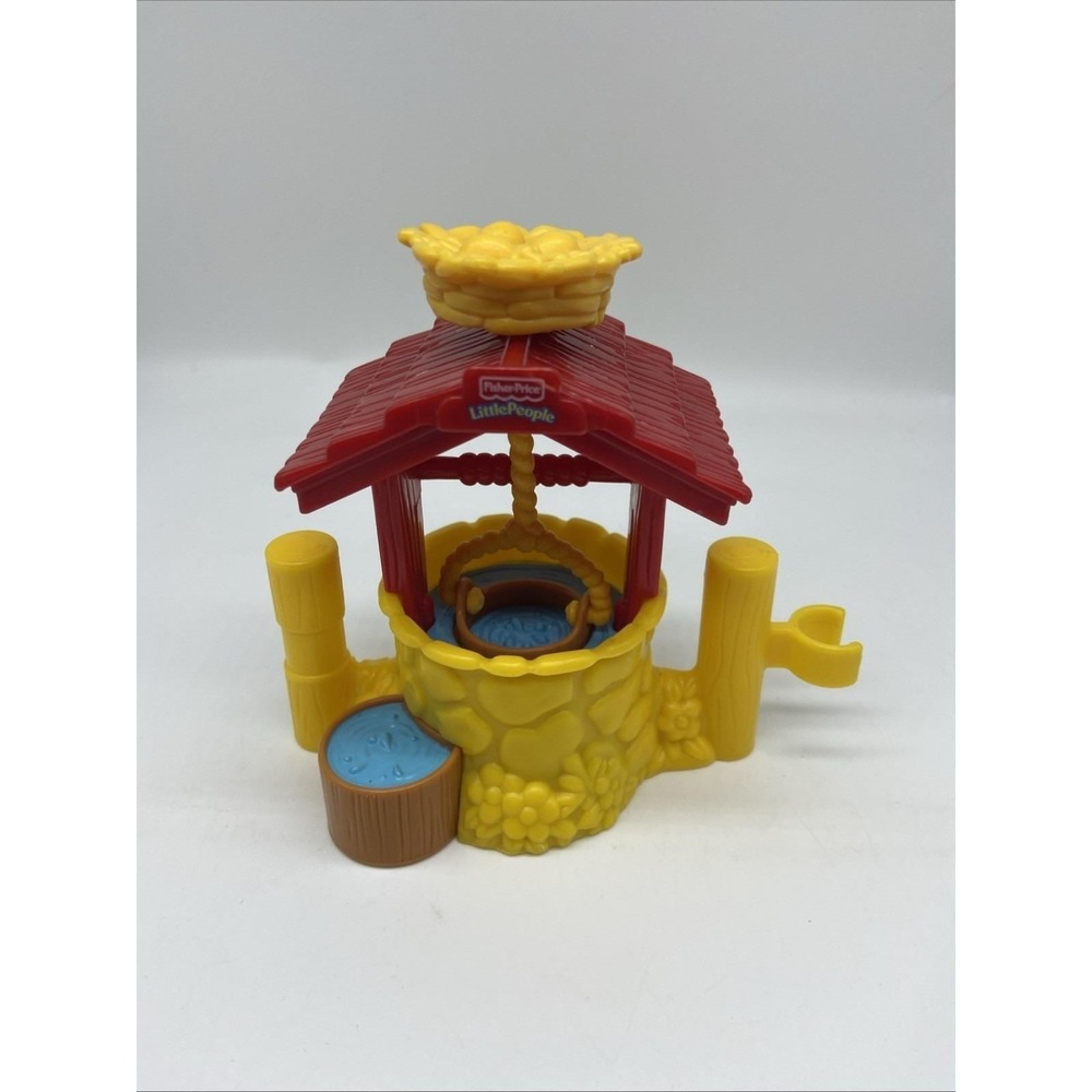 Fisher Price Little People Wishing Well Lil Kingdom Castle 2003
